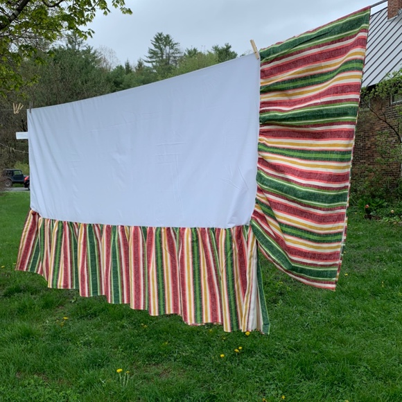 Brand New Thomasville Home Queen Bed Skirt Kahlee Red Green Gold Stripes 60 X 80